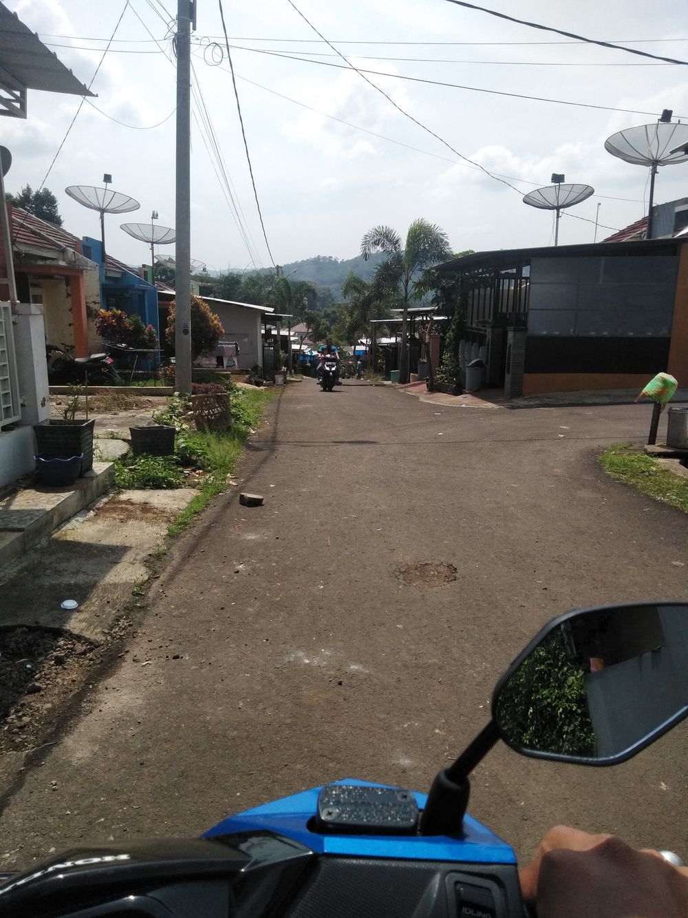 foto posisi tengah perumahan Sindangherang Residence