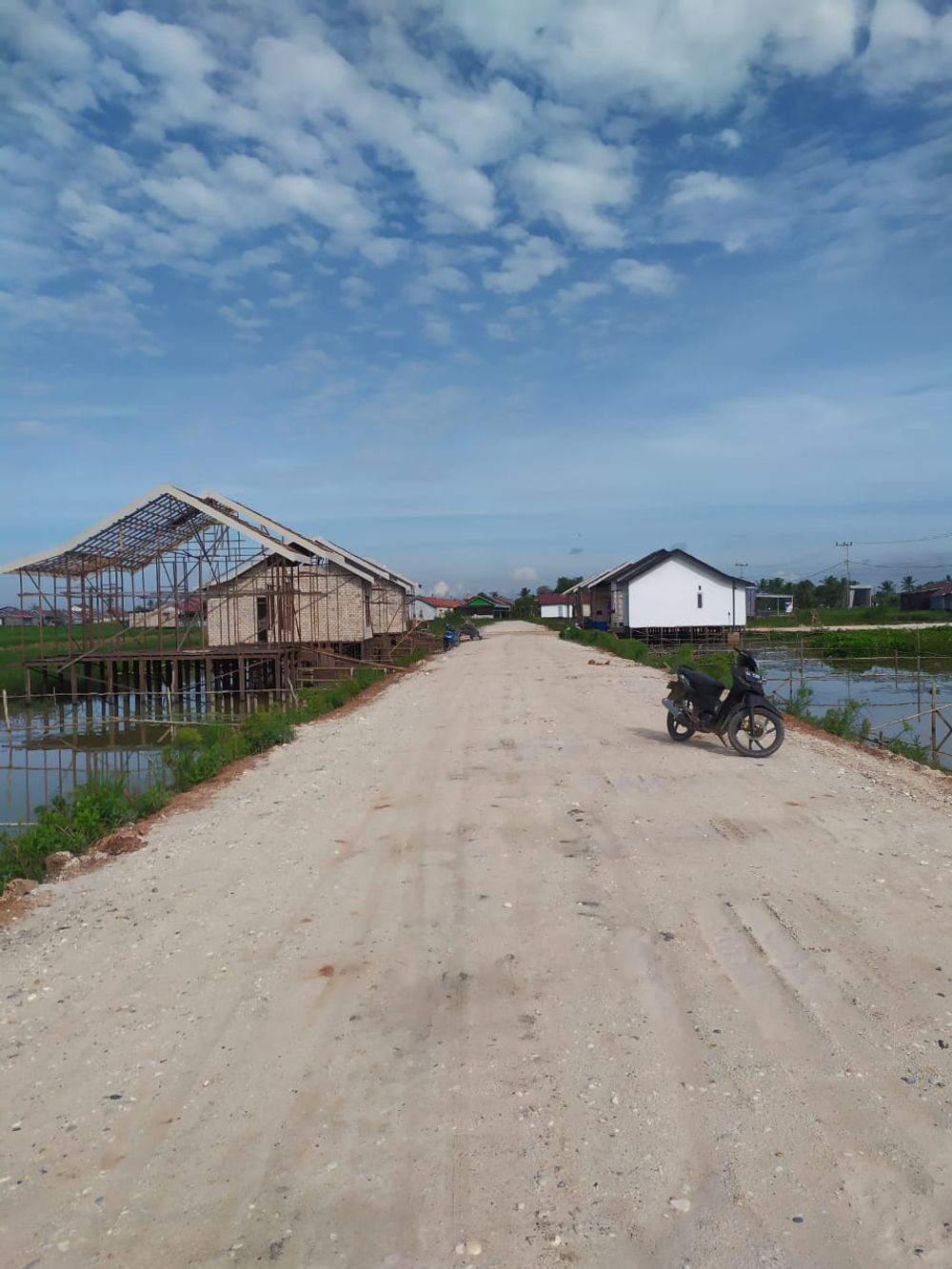 foto posisi tengah perumahan BUMI SAUFI 2