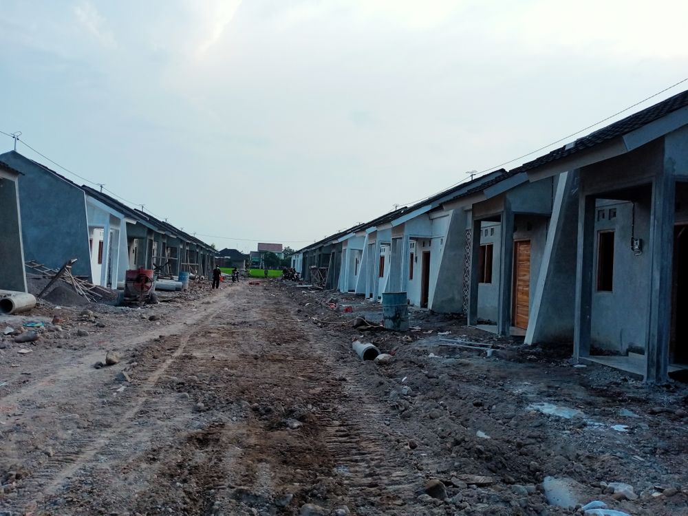 foto posisi tengah perumahan Griya Bhina Karya 8