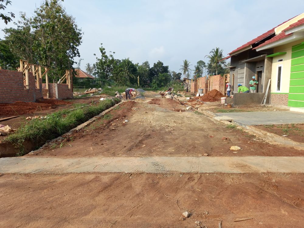 foto posisi tengah perumahan BHAYANGKARA 2 RESIDENCE