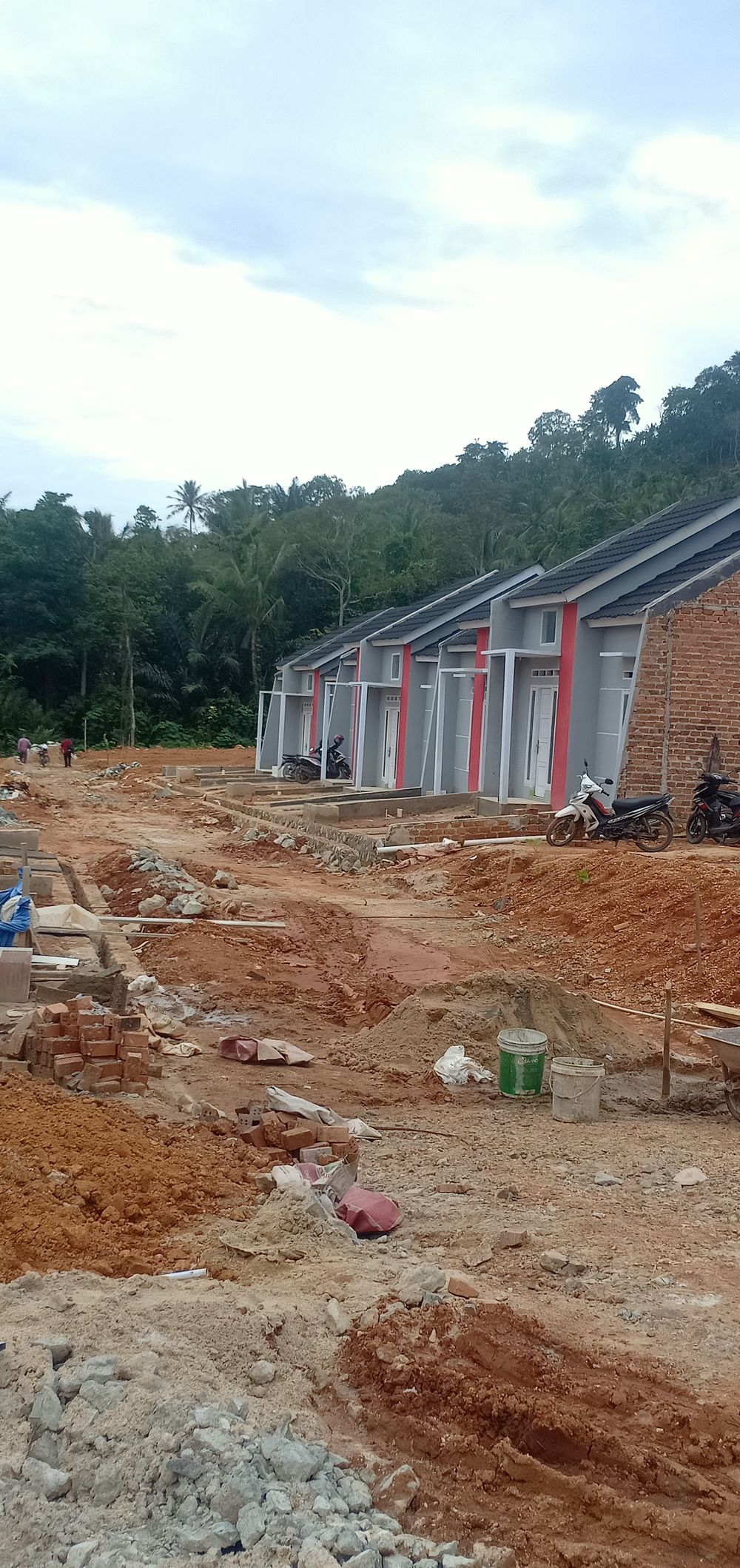 foto posisi tengah perumahan Damai Lestari Residence 5B