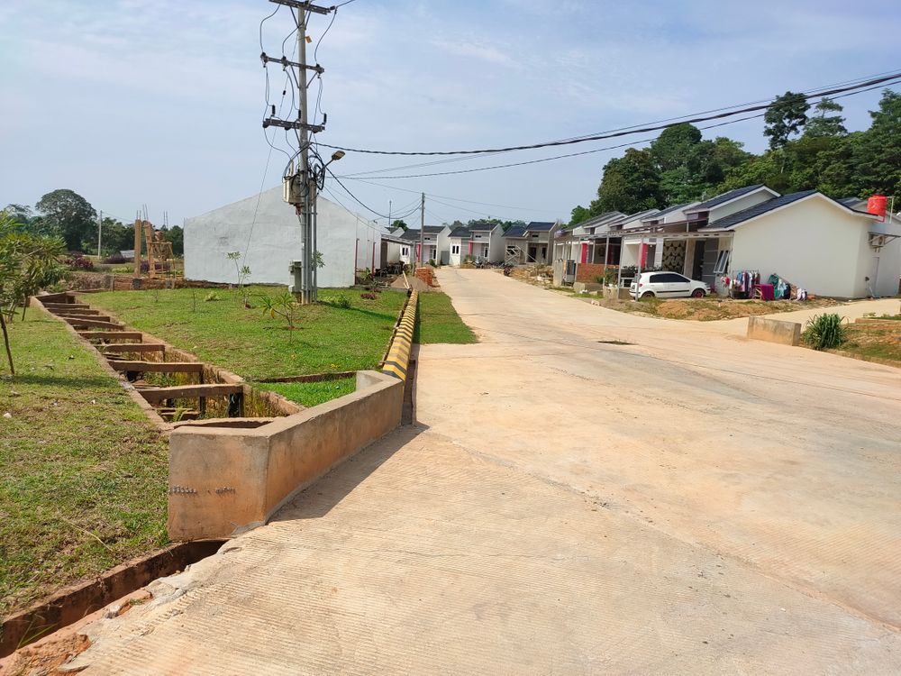 foto posisi tengah perumahan PERMATA LAND 2 BLOK SAFIR