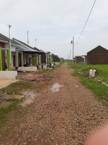 foto posisi tengah perumahan PARADUTA SRAGI
