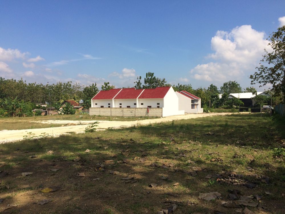 foto posisi tengah perumahan MESA VILLAGE