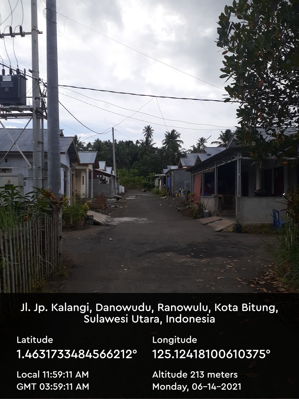 foto posisi tengah perumahan PERUMAHAN MAGNOLIA