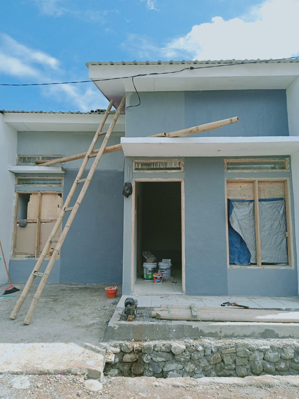 foto posisi tengah perumahan VIOLA GRIYA ASRI 7