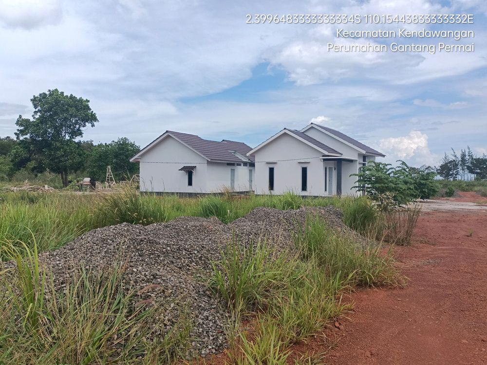 foto posisi tengah perumahan PERUMAHAN GANTANG PERMAI