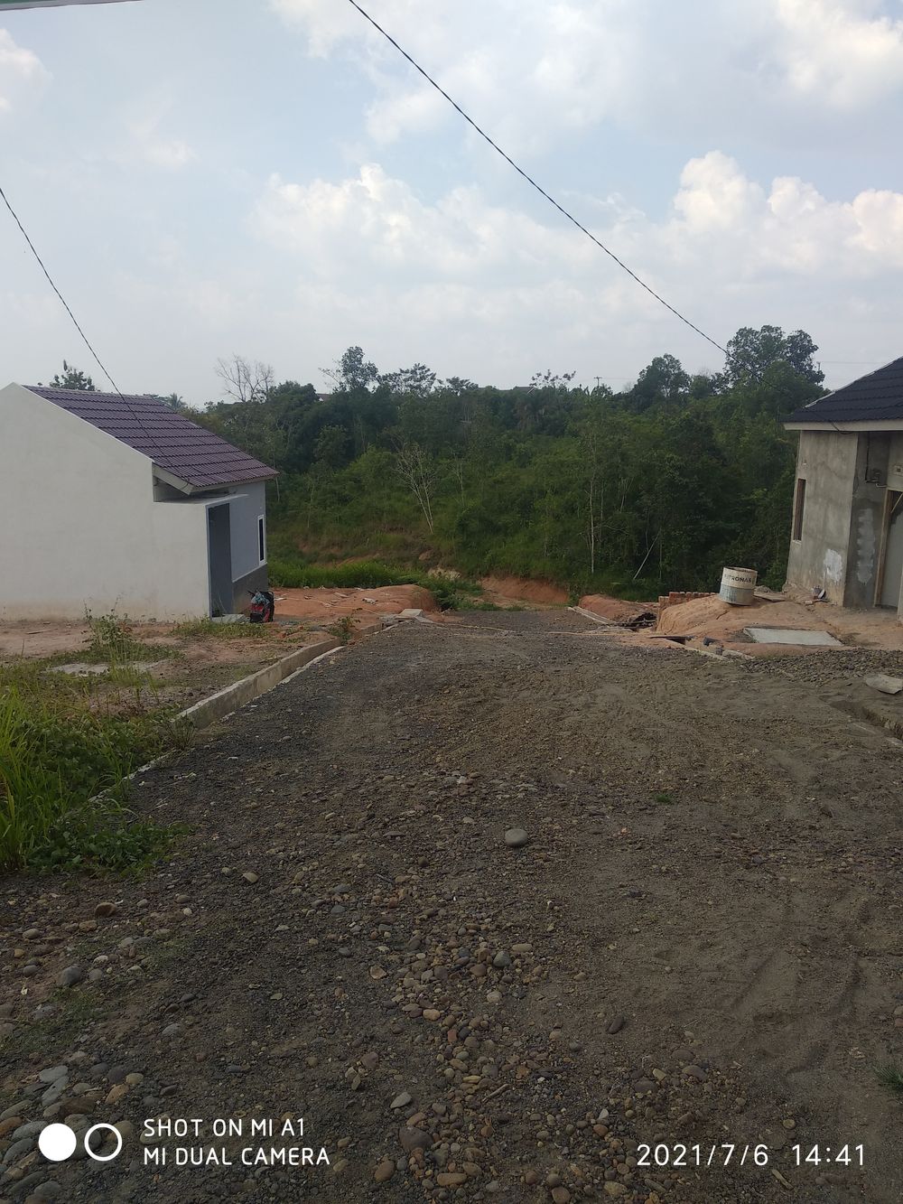 foto posisi tengah perumahan SINAR MULIA RESIDENCE