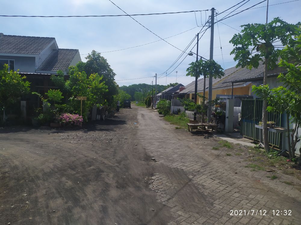 foto posisi tengah perumahan PERUM GADING RANDU REGENCY