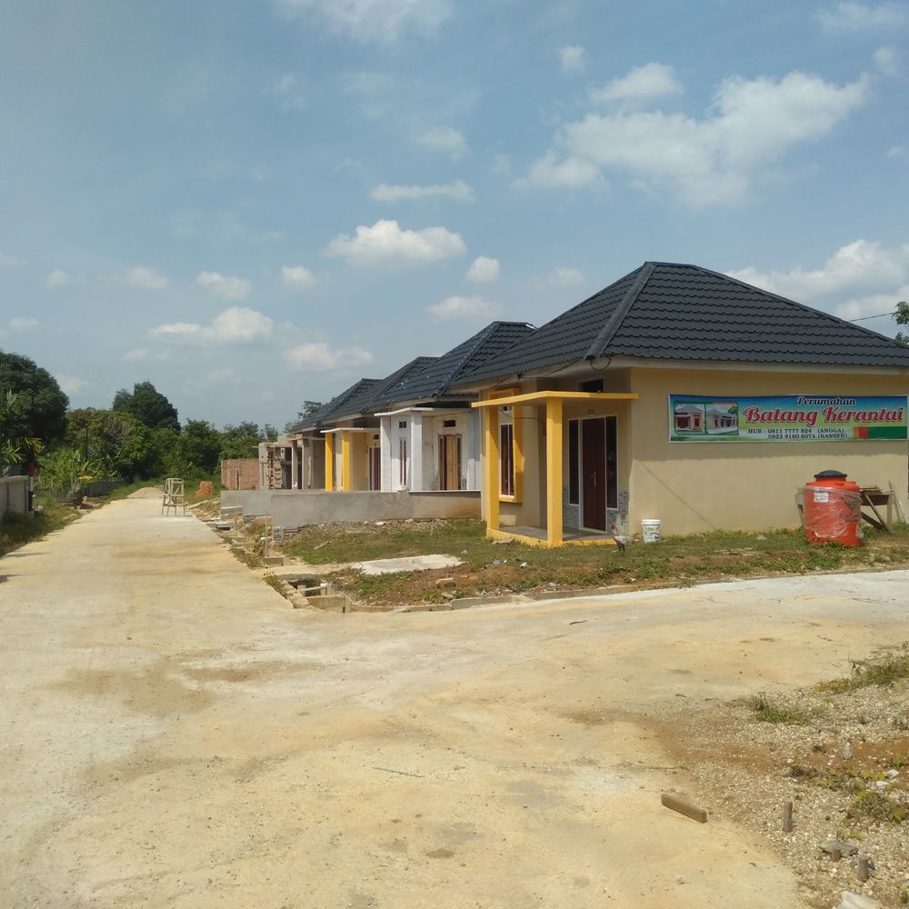 foto posisi tengah perumahan PERUMAHAN BATANG KERANTAI