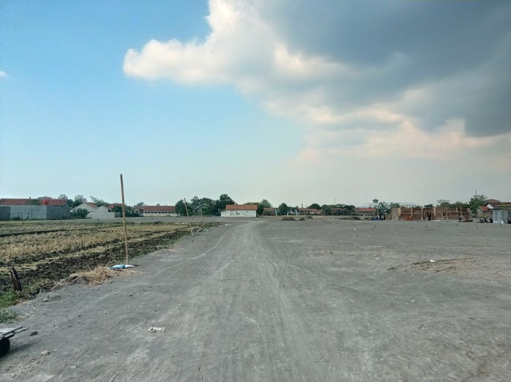 foto posisi tengah perumahan MANARAN RESIDENCE