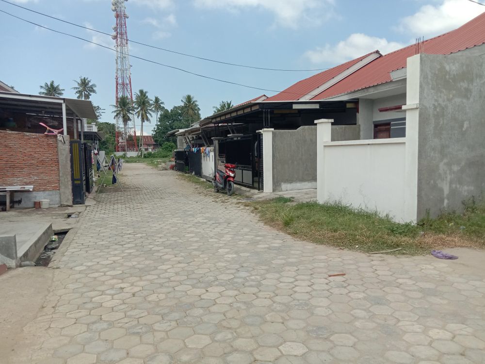 foto posisi tengah perumahan BALANIPA VILLAGE