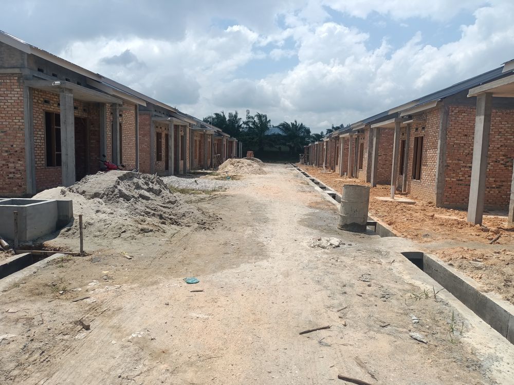 foto posisi tengah perumahan Taman putra 9