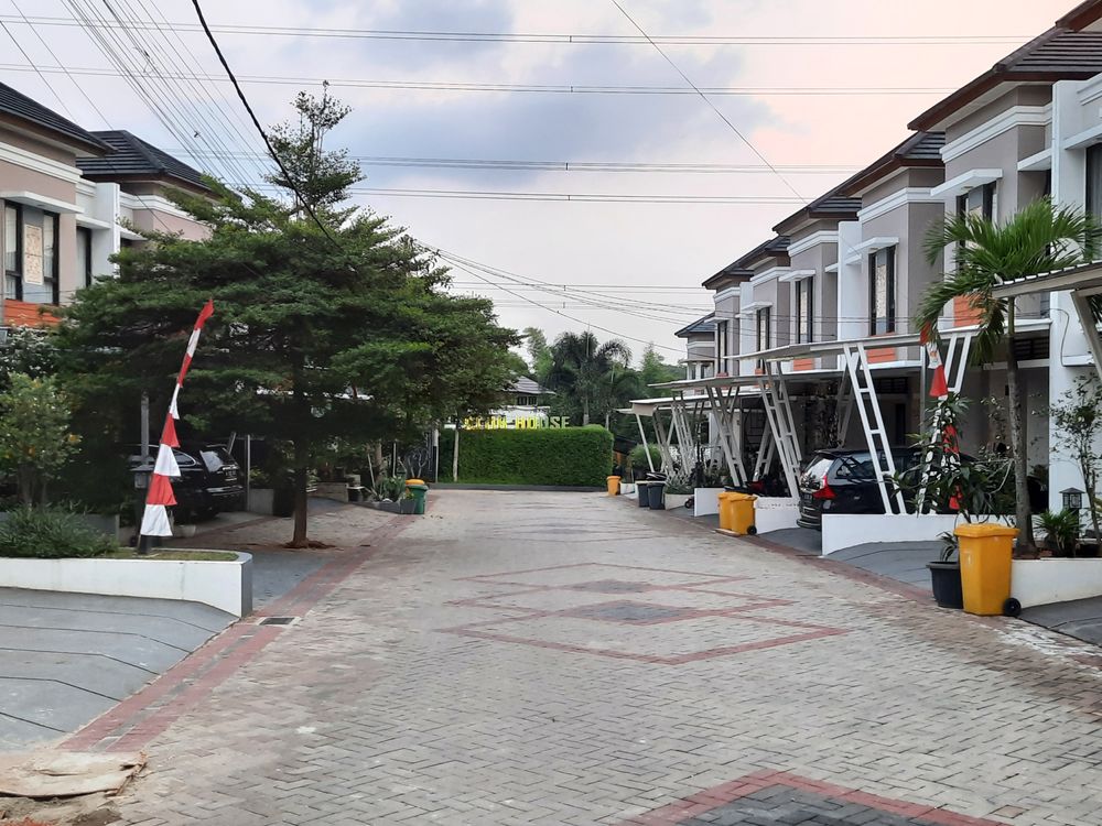 foto posisi tengah perumahan BAMBOO PRIME RESIDENCE