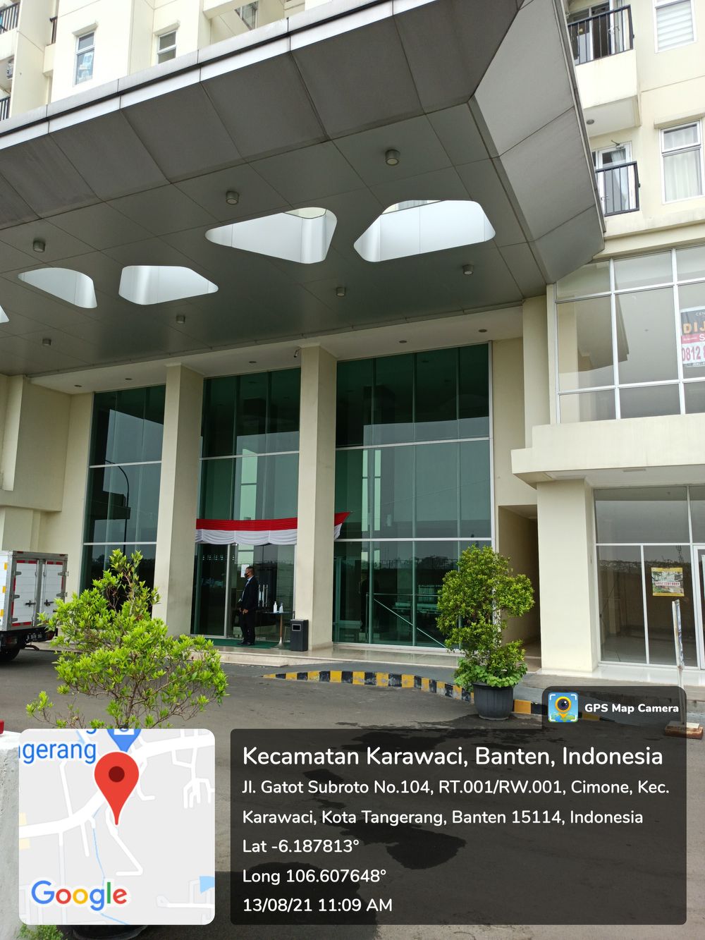 foto posisi tengah perumahan VICTORIASQUARE