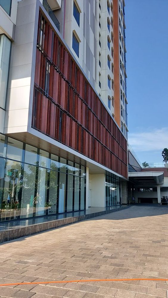 foto posisi tengah perumahan Permata Hijau Suites