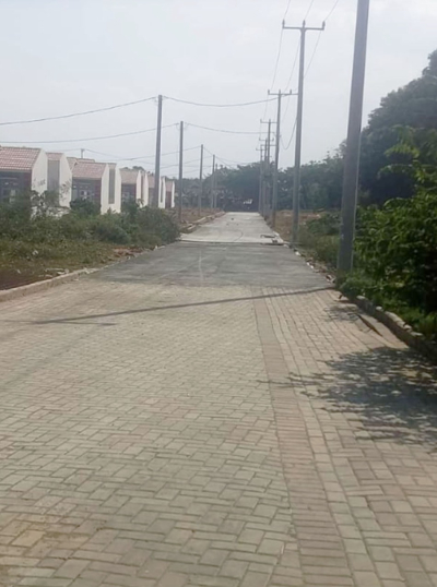 foto posisi tengah perumahan Metro Parung Panjang