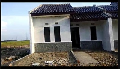 foto contoh rumah perumahan TAMAN ANGGREK TERISI