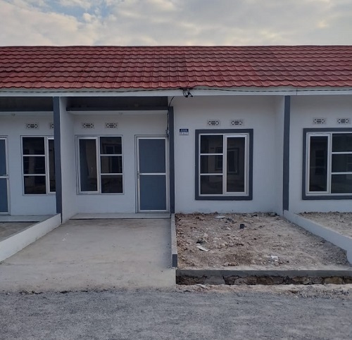 foto contoh rumah perumahan Permata Regency