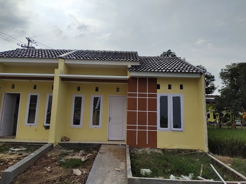 foto contoh rumah perumahan Griya arjuna kejuden
