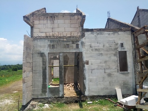 foto contoh rumah perumahan Grand Jubung Regency