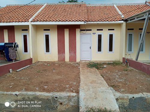foto contoh rumah perumahan Kencana bumi Cipeundeuy