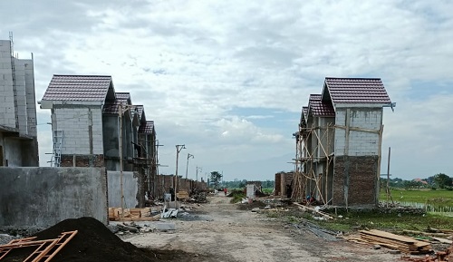 foto gerbang perumahan Samawa Village