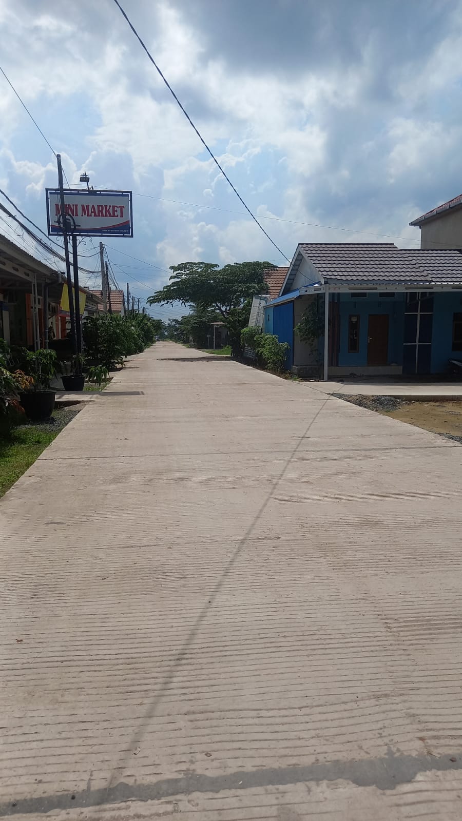 foto gerbang perumahan THE R LAND RESIDANCE TAHAP II