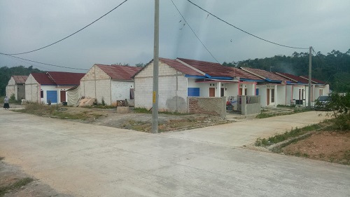 foto posisi tengah perumahan Perumahan Villa Ciwidey Asri