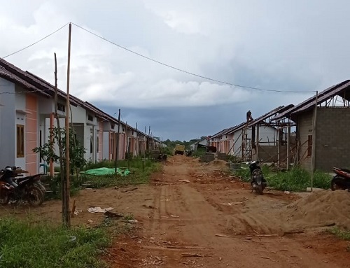 foto posisi tengah perumahan NUANSA ALAM RESIDENCE