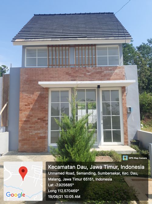 foto contoh rumah perumahan Dau Garden Residence
