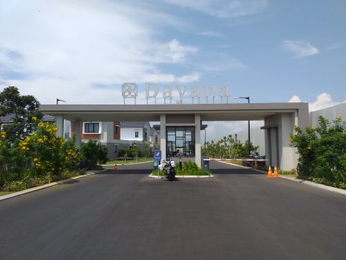 foto gerbang perumahan Cluster Dayana