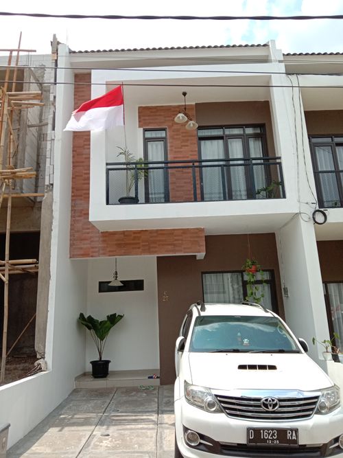 foto contoh rumah perumahan The Green Padasuka