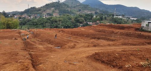 foto posisi tengah perumahan Parakan Muncang Residence