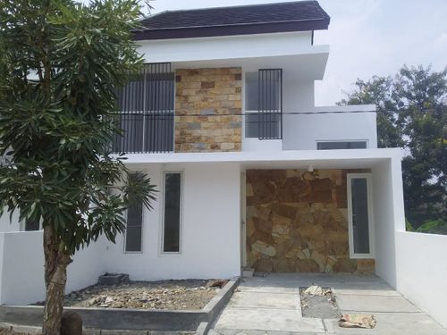 foto tampak rumah tipe 45/84 perumahan CERME SQUARE RESIDENCE