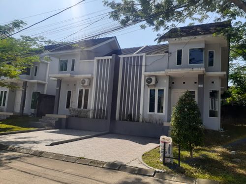 foto contoh rumah perumahan NEW CASTLE