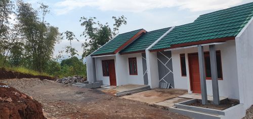 foto posisi tengah perumahan GREEN VILLAGE CICALENGKA