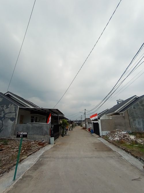 foto posisi tengah perumahan G-Land Ciwastra Park