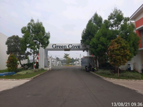 foto gerbang perumahan GREEN COVE