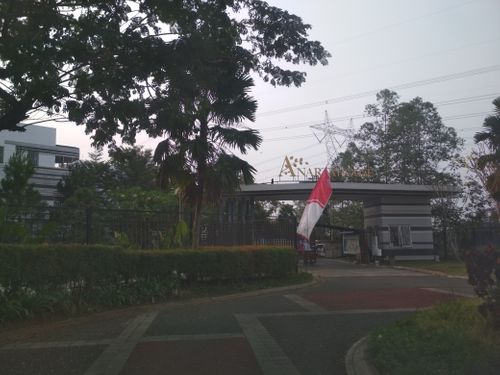 foto gerbang perumahan Anarta - Vanya Park