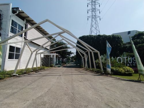 foto gerbang perumahan LOTUS JASMINE