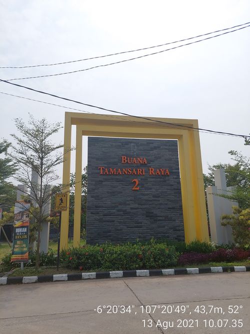 foto gerbang perumahan Buana Tamansari Raya