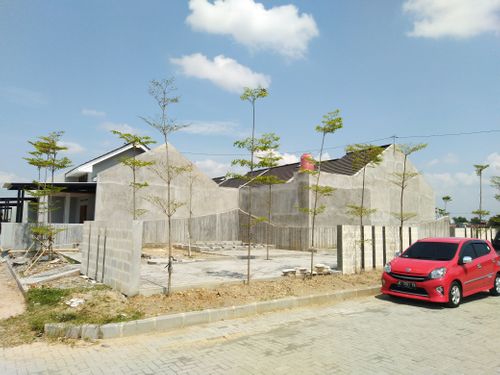 foto posisi tengah perumahan SANTIKA LAND