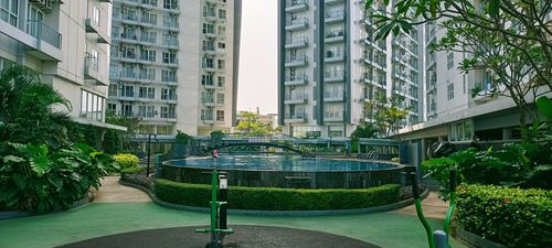 foto posisi tengah perumahan APARTEMEN CASA DE PARCO
