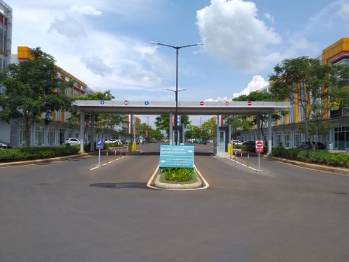 foto posisi tengah perumahan SUMMARECON BANDUNG - MAGNA COMMERCIAL TAHAP 1