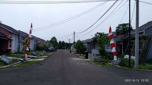 foto posisi tengah perumahan PARK HILL (CITRA MAJA RAYA JO)