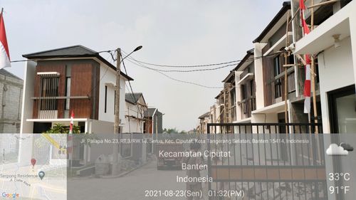 foto posisi tengah perumahan The Patio Residence