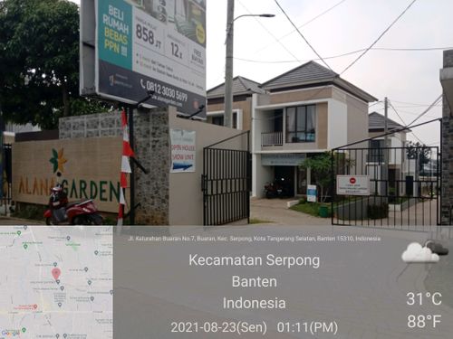 foto gerbang perumahan Alana Garden