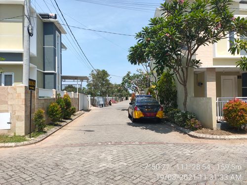 foto gerbang perumahan Perumahan CITRA PURI KENITEN 1 / Pengembangan