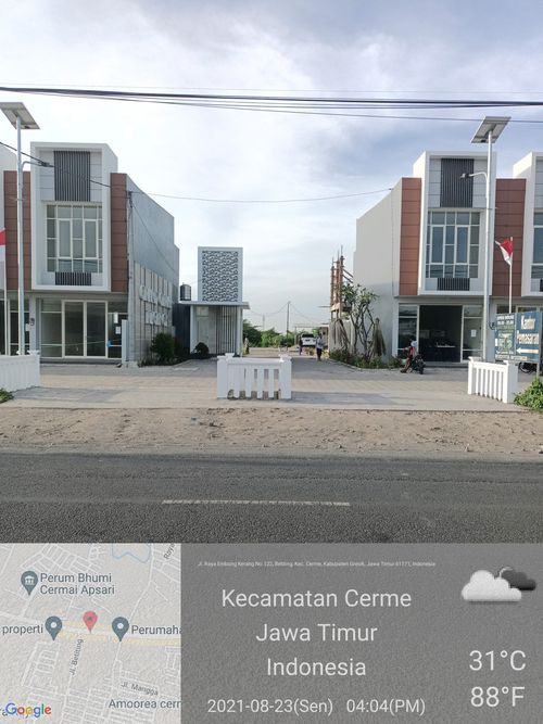 foto gerbang perumahan GRAND CERME REGENCY